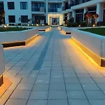 Skyline 20 With Sea View And Pool Apartament *